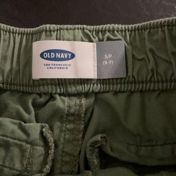 Old Navy - Shorts - size 6 - Picture 2 of 3